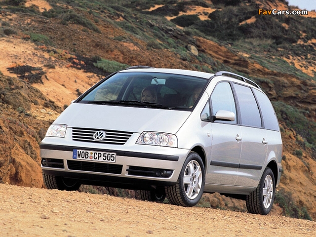Images of Volkswagen Sharan 2000–04 (640 x 480)