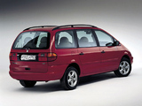 Pictures of Volkswagen Sharan 1995–2000