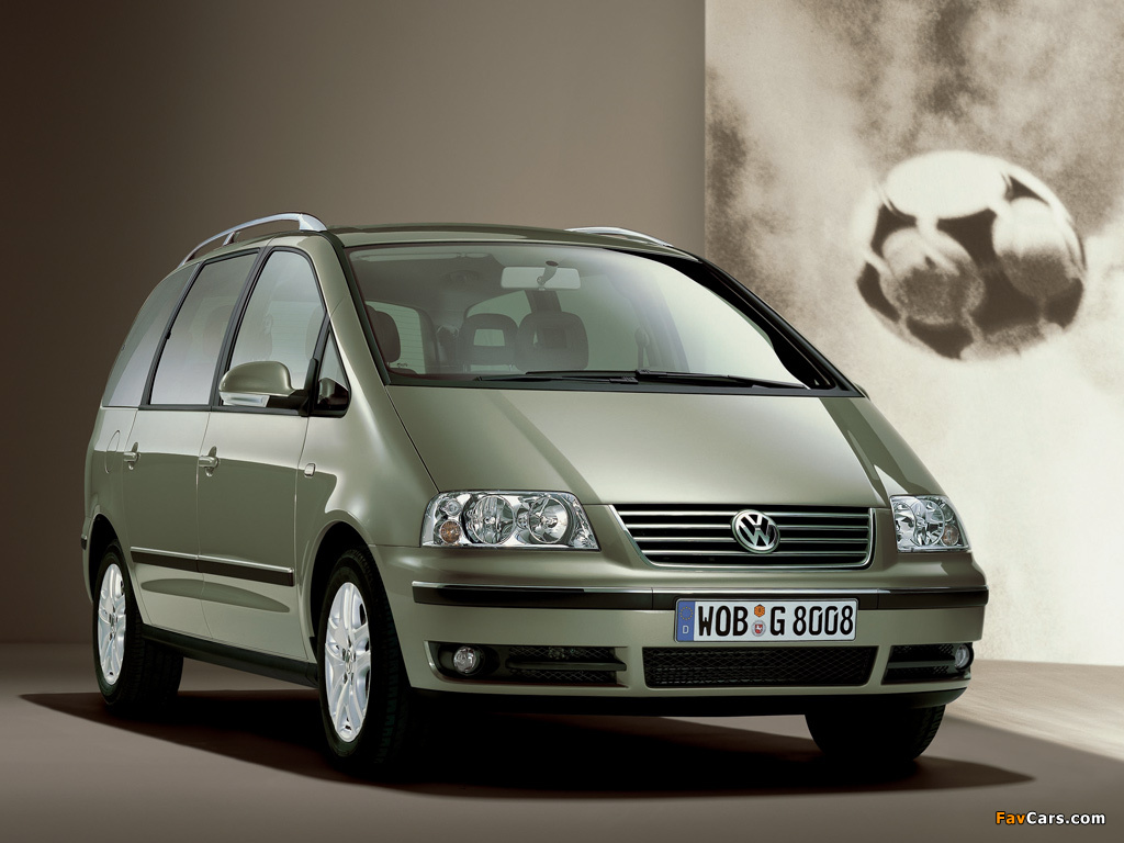 Pictures of Volkswagen Sharan 2004–10 (1024 x 768)