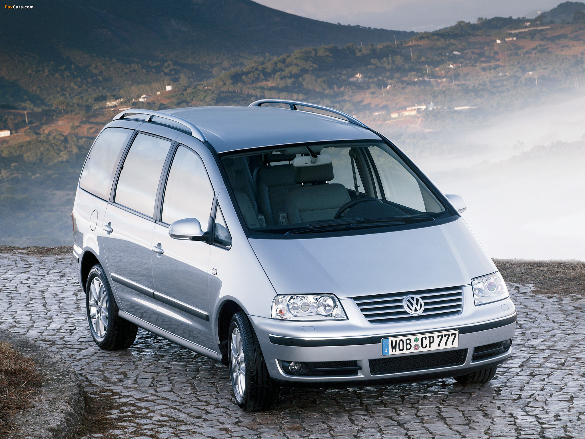 Pictures of Volkswagen Sharan 2004–10 (2048 x 1536)