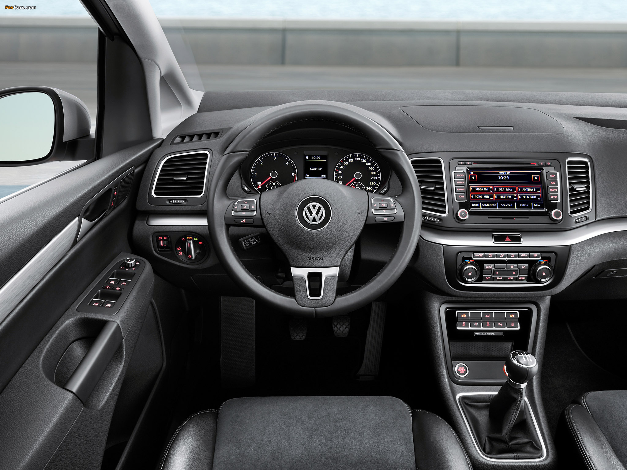 Pictures of Volkswagen Sharan 2010 (2048 x 1536)