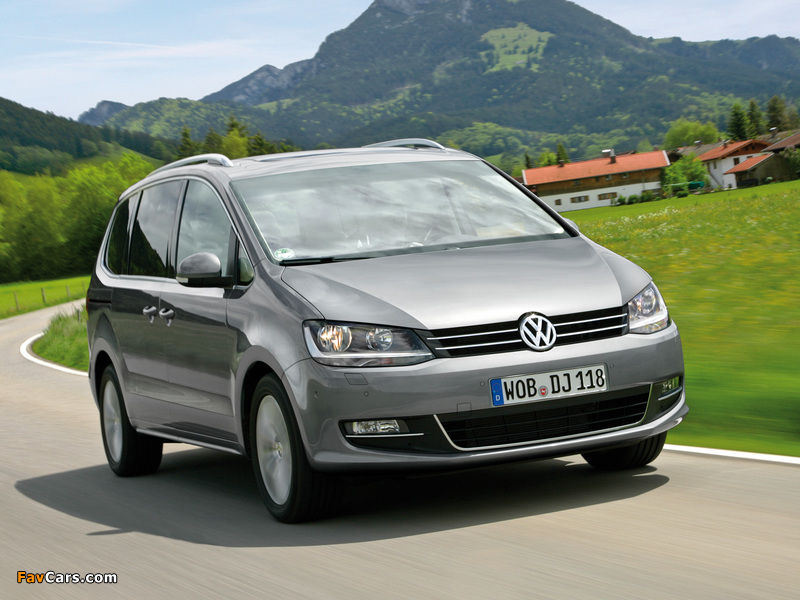 Pictures of Volkswagen Sharan 2010 (800 x 600)