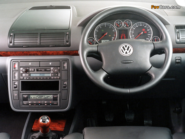 Volkswagen Sharan ZA-spec 2000–04 photos (640 x 480)