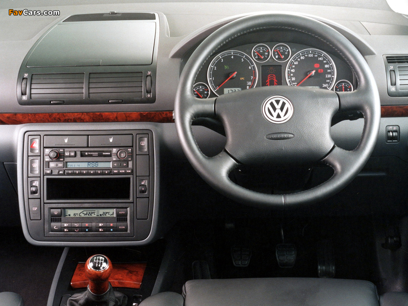 Volkswagen Sharan ZA-spec 2000–04 photos (800 x 600)