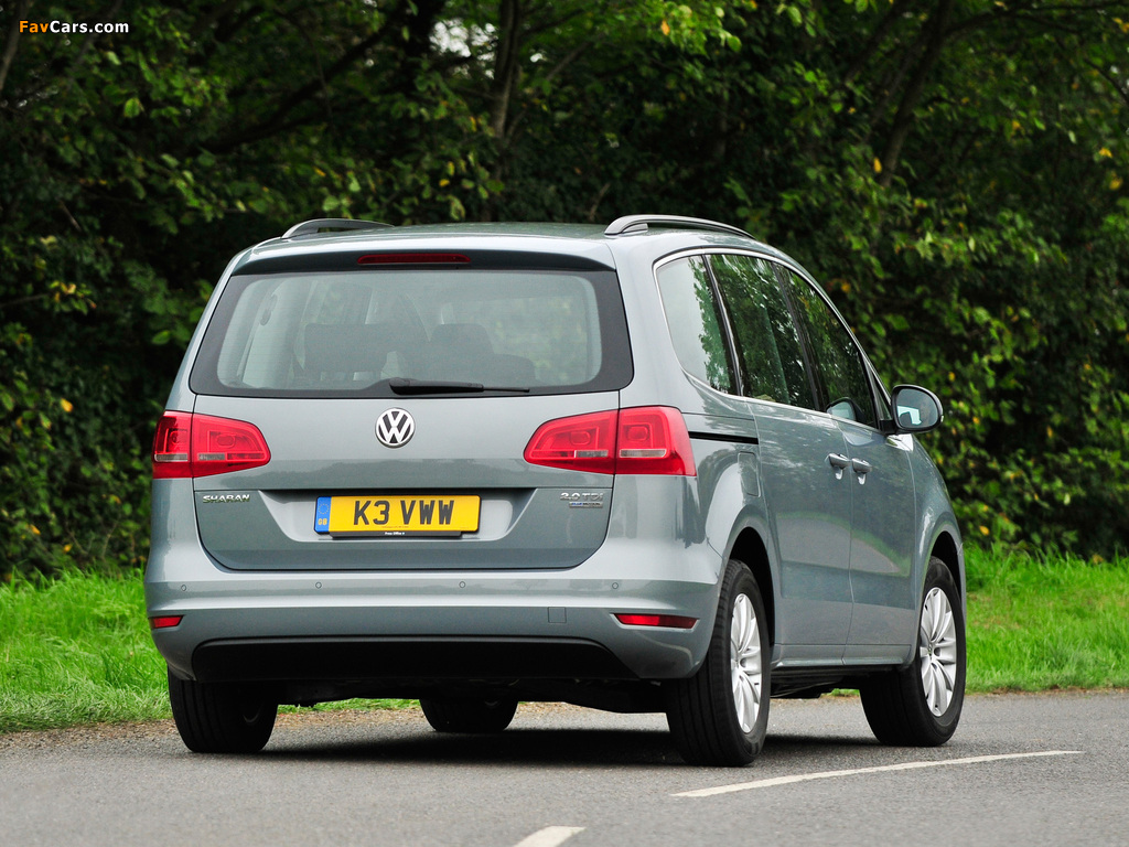Volkswagen Sharan UK-spec 2010 images (1024 x 768)
