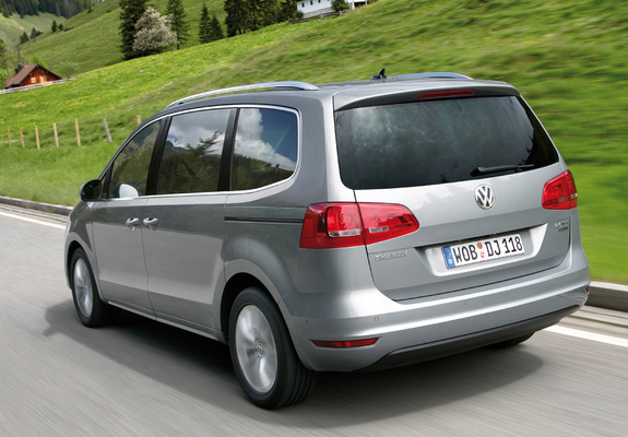 Volkswagen Sharan 2010 images