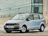 Volkswagen Sharan UK-spec 2010 photos