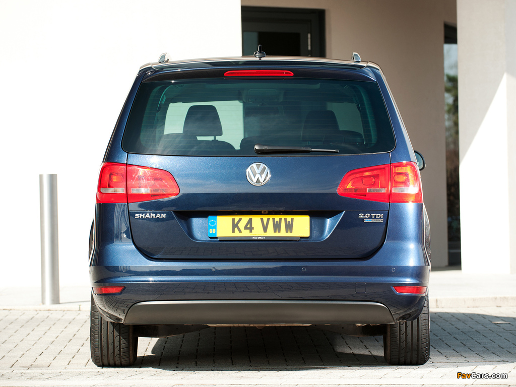 Volkswagen Sharan UK-spec 2010 pictures (1024 x 768)