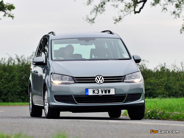 Volkswagen Sharan UK-spec 2010 pictures (640 x 480)