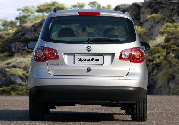 Pictures of Volkswagen SpaceFox 2006–10