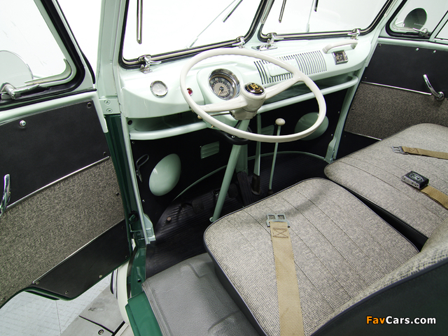 Images of Volkswagen T1 Deluxe Bus 1963–67 (640 x 480)