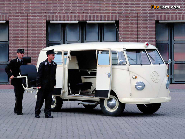 Volkswagen T1 Krankenwagen 1950–67 images (640 x 480)