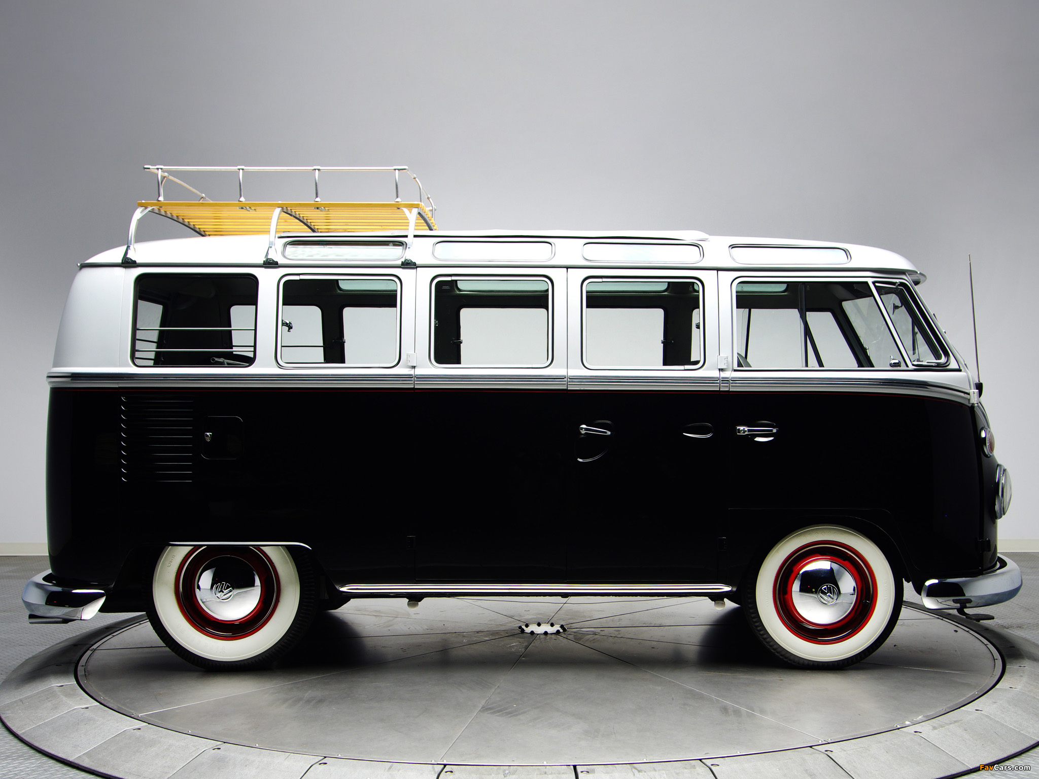 Volkswagen T1 Deluxe Samba Bus 1963–67 pictures (2048 x 1536)