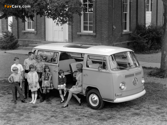 Volkswagen T2 Bus 1967–72 pictures (640 x 480)
