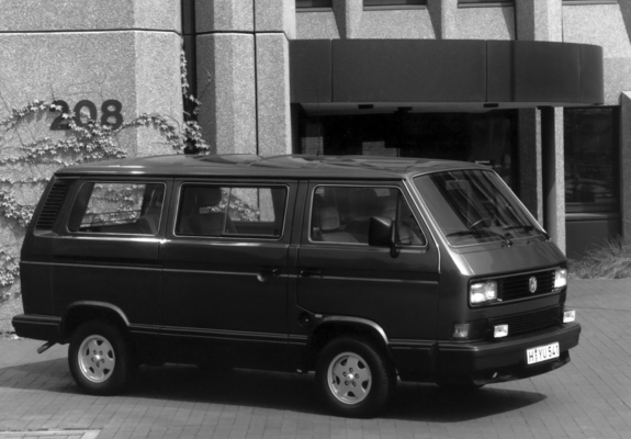 Images of Volkswagen T3 Vanagon Carat 1985–92