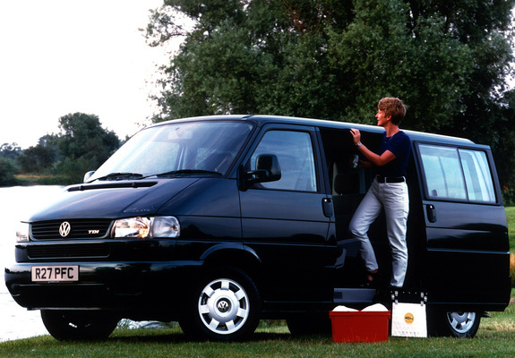 Volkswagen T4 Multivan UK-spec 1996–2003 pictures