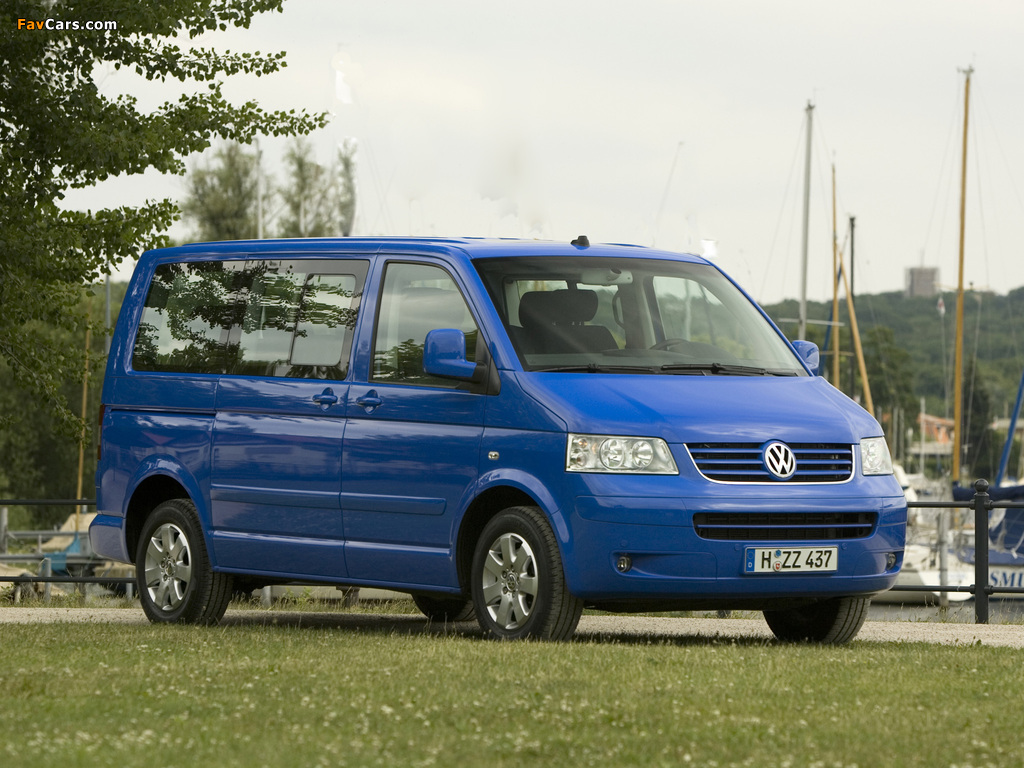 Images of Volkswagen T5 Multivan Comfortline 2003–09 (1024 x 768)
