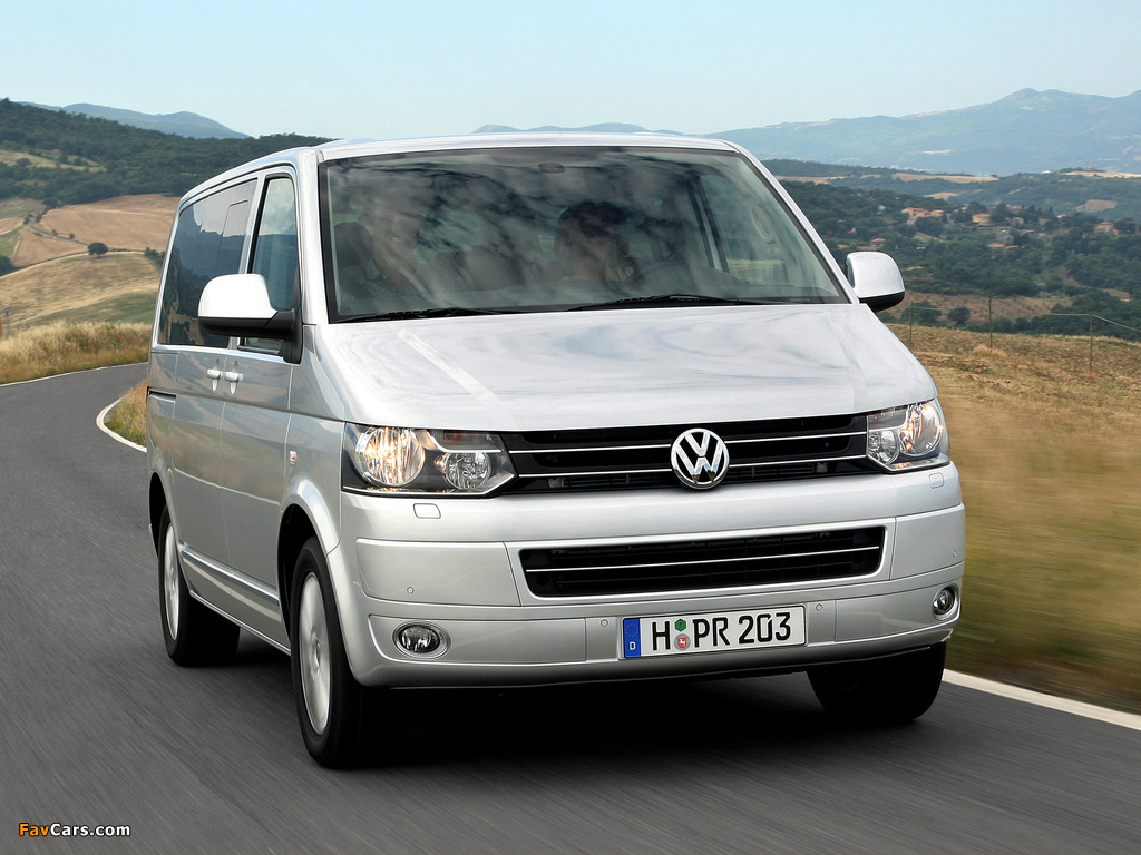 Images of Volkswagen T5 Caravelle 2009 (1024 x 768)