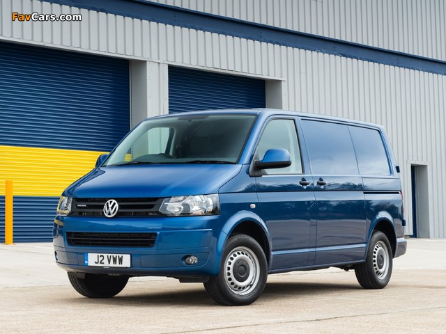 Images of Volkswagen T5 Transporter BlueMotion Van UK-spec 2012 (640 x 480)