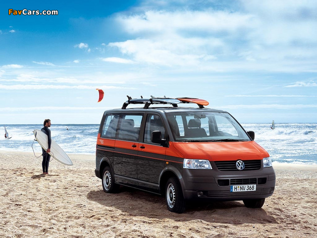 Photos of Volkswagen T5 Multivan Beach 2006–09 (640 x 480)