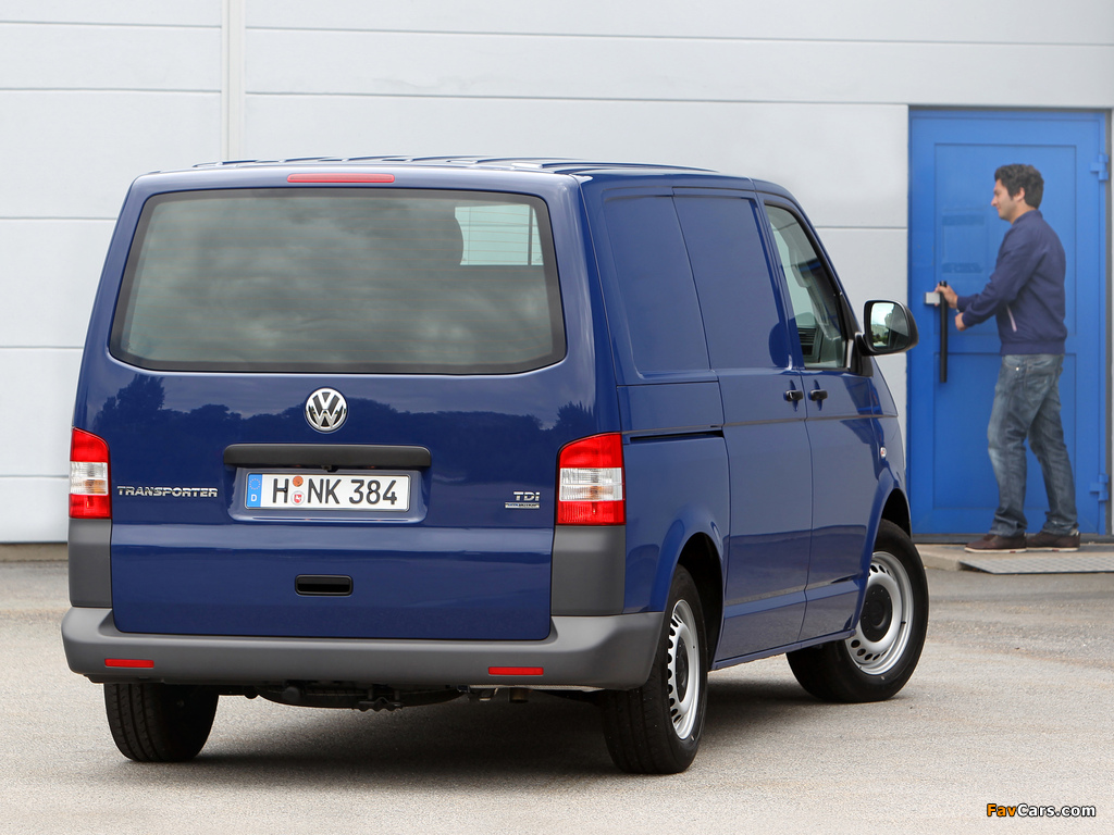 Photos of Volkswagen T5 Transporter Van 2009 (1024 x 768)
