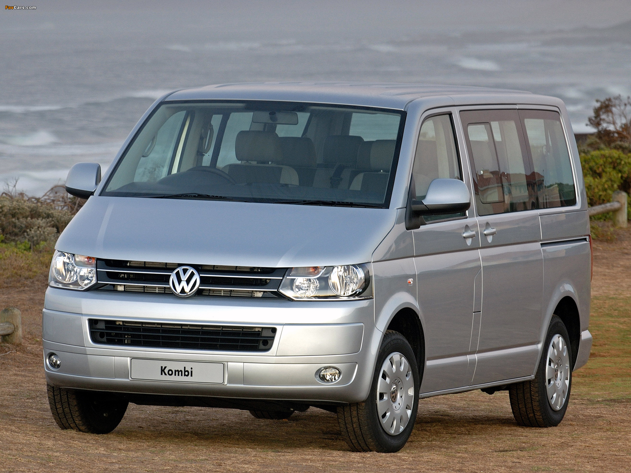 Pictures of Volkswagen T5 Transporter Kombi 2009 (2048 x 1536)