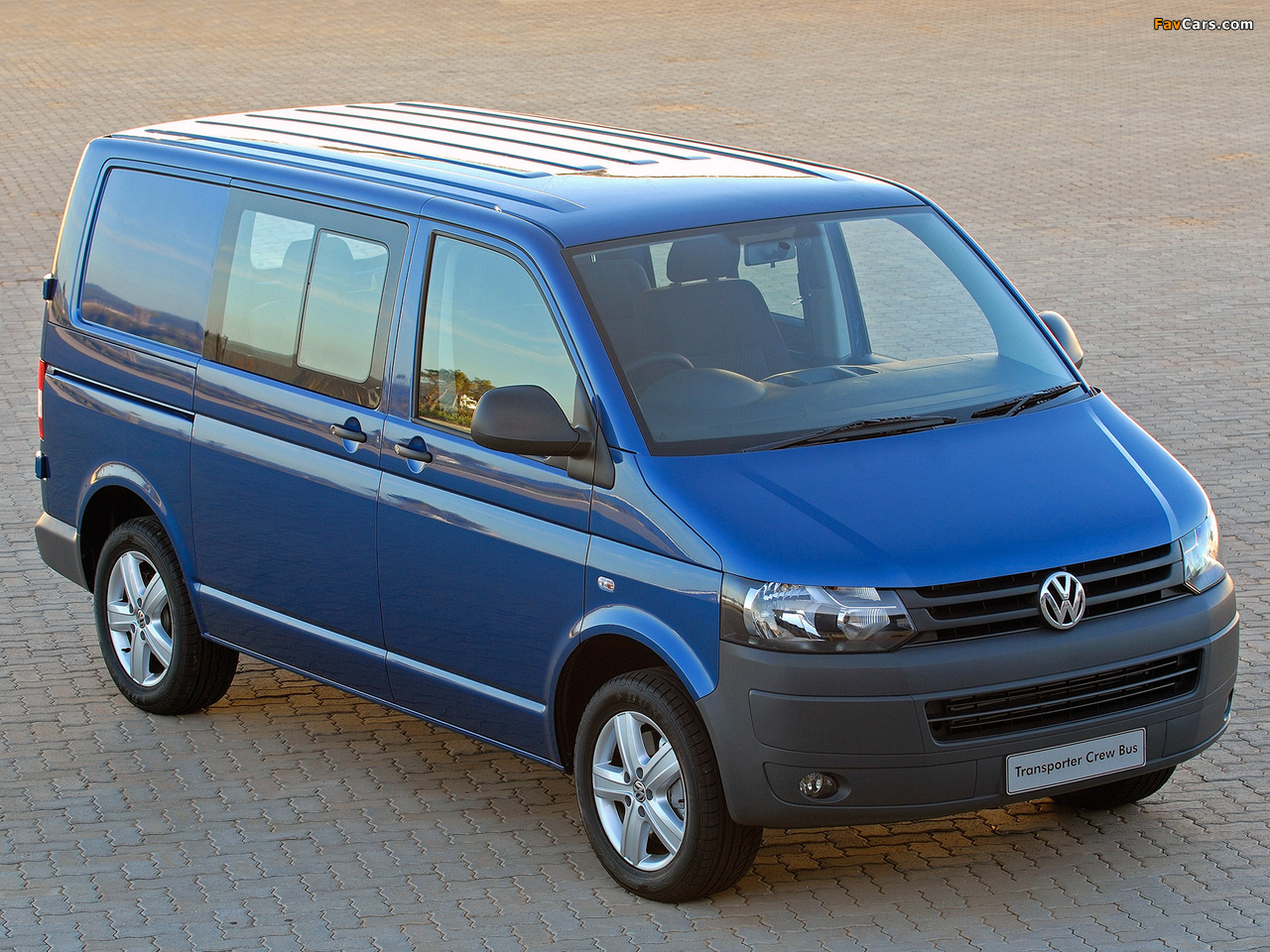 Pictures of Volkswagen T5 Transporter Crew Bus ZA-spec 2009 (1280 x 960)