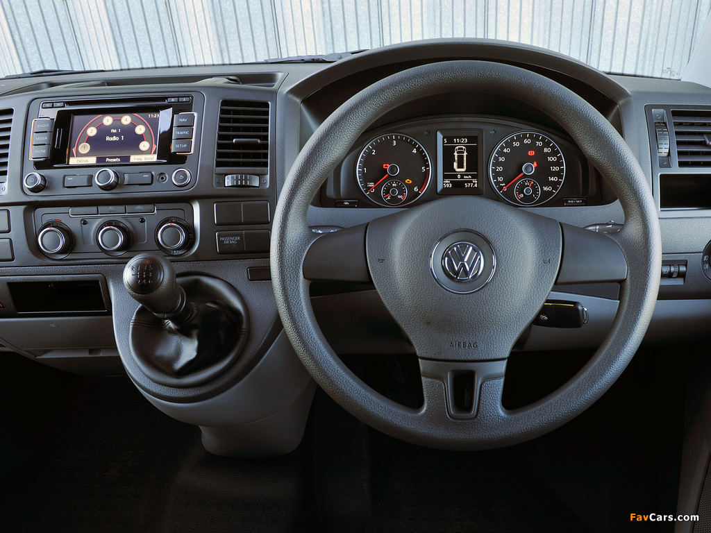 Pictures of Volkswagen T5 Transporter Van UK-spec 2009 (1024 x 768)