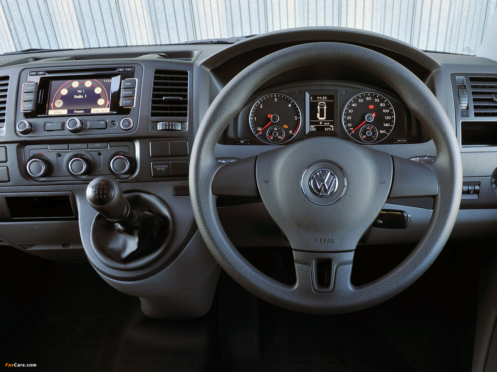 Pictures of Volkswagen T5 Transporter Van UK-spec 2009 (1600 x 1200)