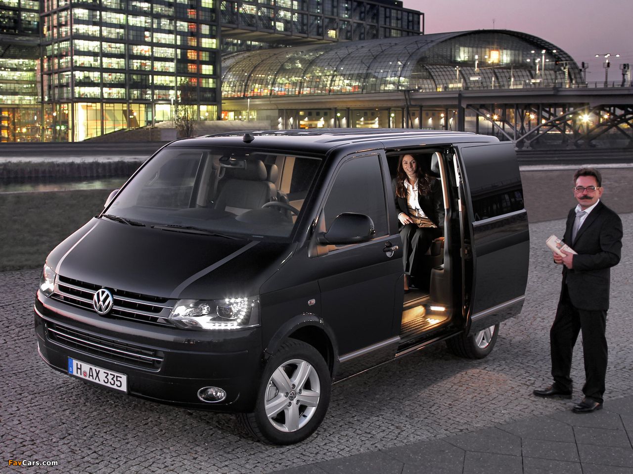 Pictures of Volkswagen T5 Multivan Business 2011 (1280 x 960)