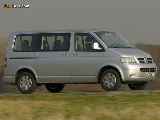 Volkswagen T5 Caravelle 2003–09 images (640 x 480)