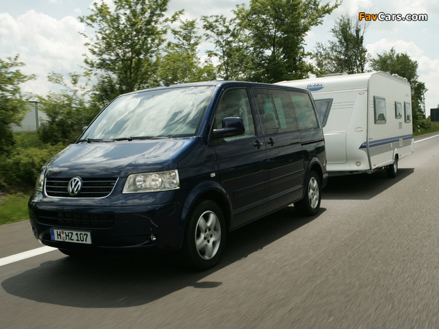 Volkswagen T5 Multivan Highline 2003–09 images (640 x 480)