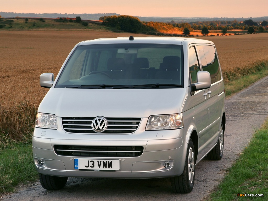 Volkswagen T5 Caravelle UK-spec 2003–09 images (1024 x 768)