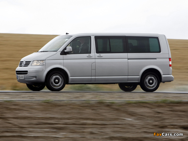 Volkswagen T5 Multivan Comfortline 2003–09 photos (640 x 480)