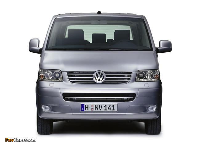 Volkswagen T5 Multivan Comfortline 2003–09 photos (640 x 480)