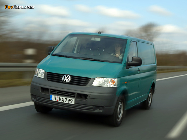 Volkswagen T5 Transporter Van 2003–09 photos (640 x 480)