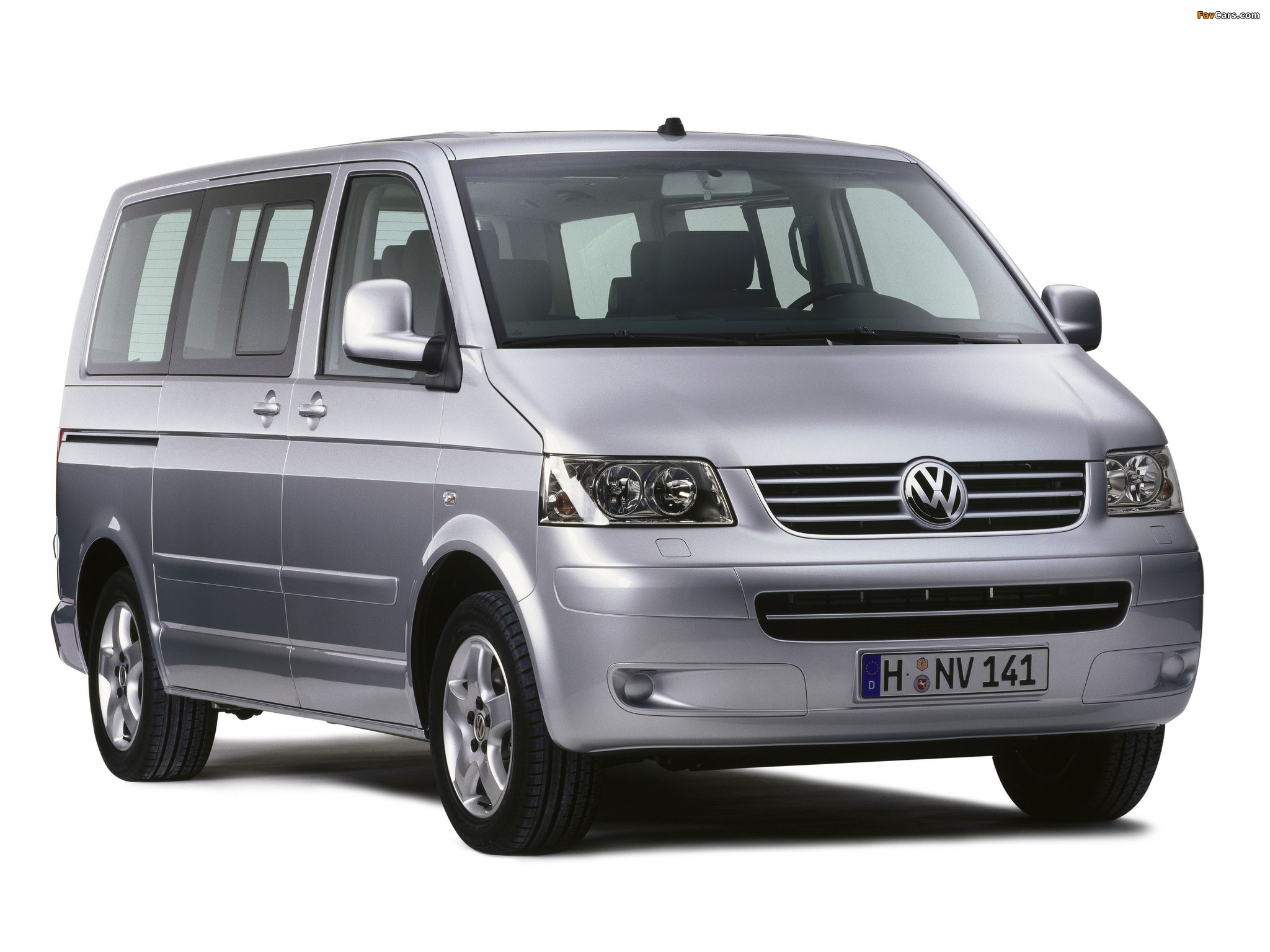 Volkswagen T5 Caravelle 2003–09 wallpapers (2048 x 1536)