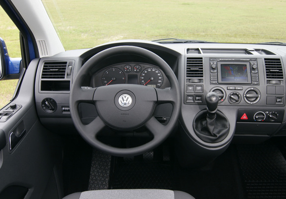 Volkswagen T5 Multivan Startline 2003–09 wallpapers