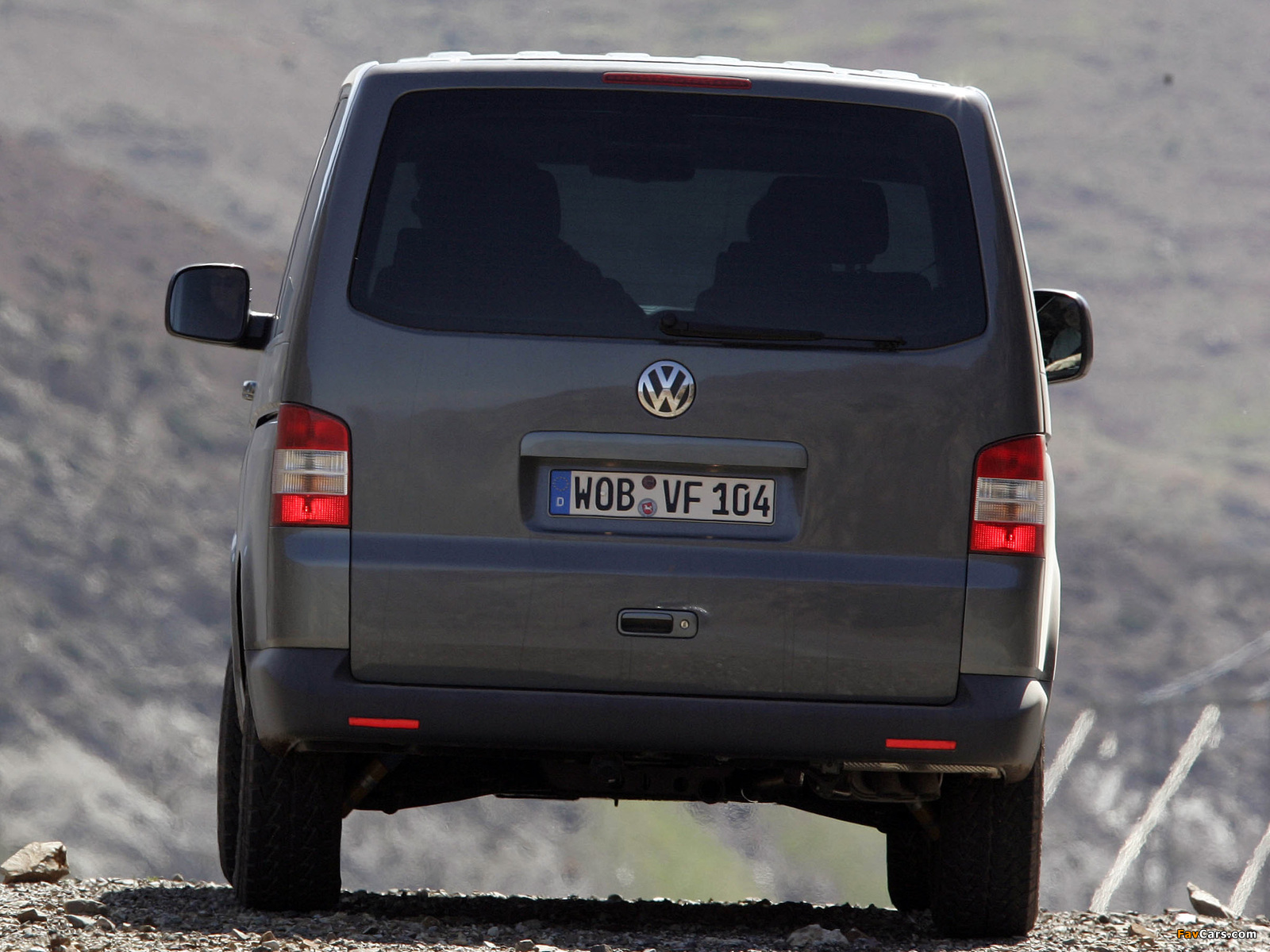 Volkswagen T5 Multivan Comfortline 2003–09 wallpapers (1600 x 1200)