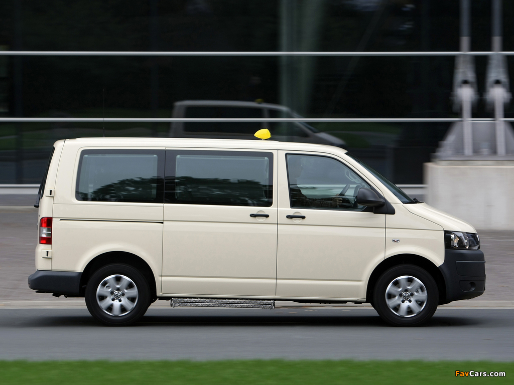Volkswagen T5 Caravelle Taxi 2009 images (1024 x 768)