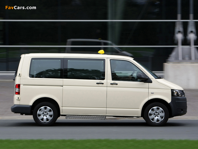 Volkswagen T5 Caravelle Taxi 2009 images (640 x 480)