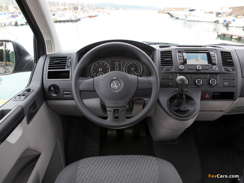 Volkswagen T5 California 2009 images (800 x 600)