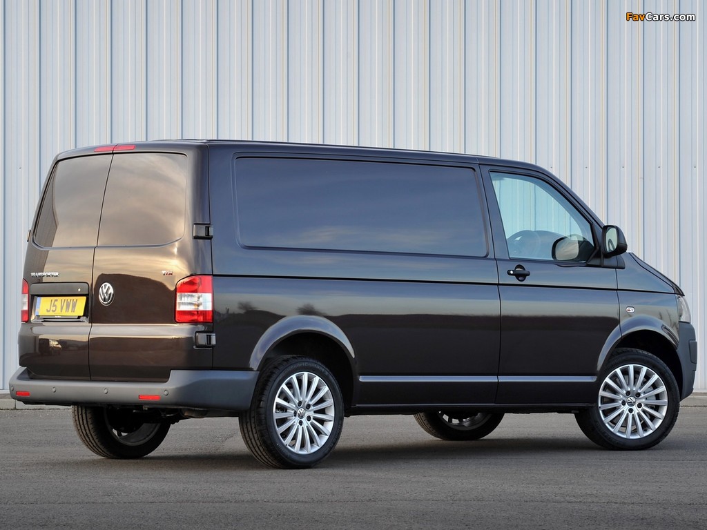 Volkswagen T5 Transporter Van UK-spec 2009 photos (1024 x 768)