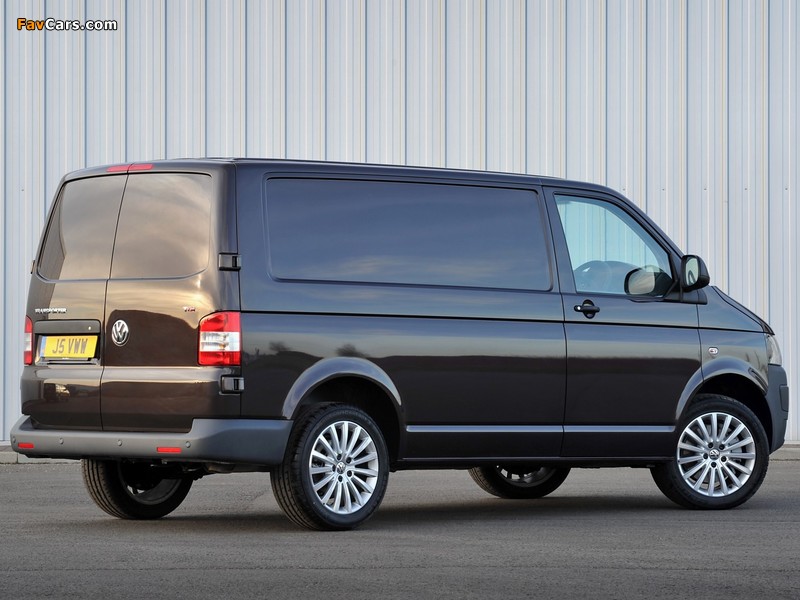 Volkswagen T5 Transporter Van UK-spec 2009 photos (800 x 600)