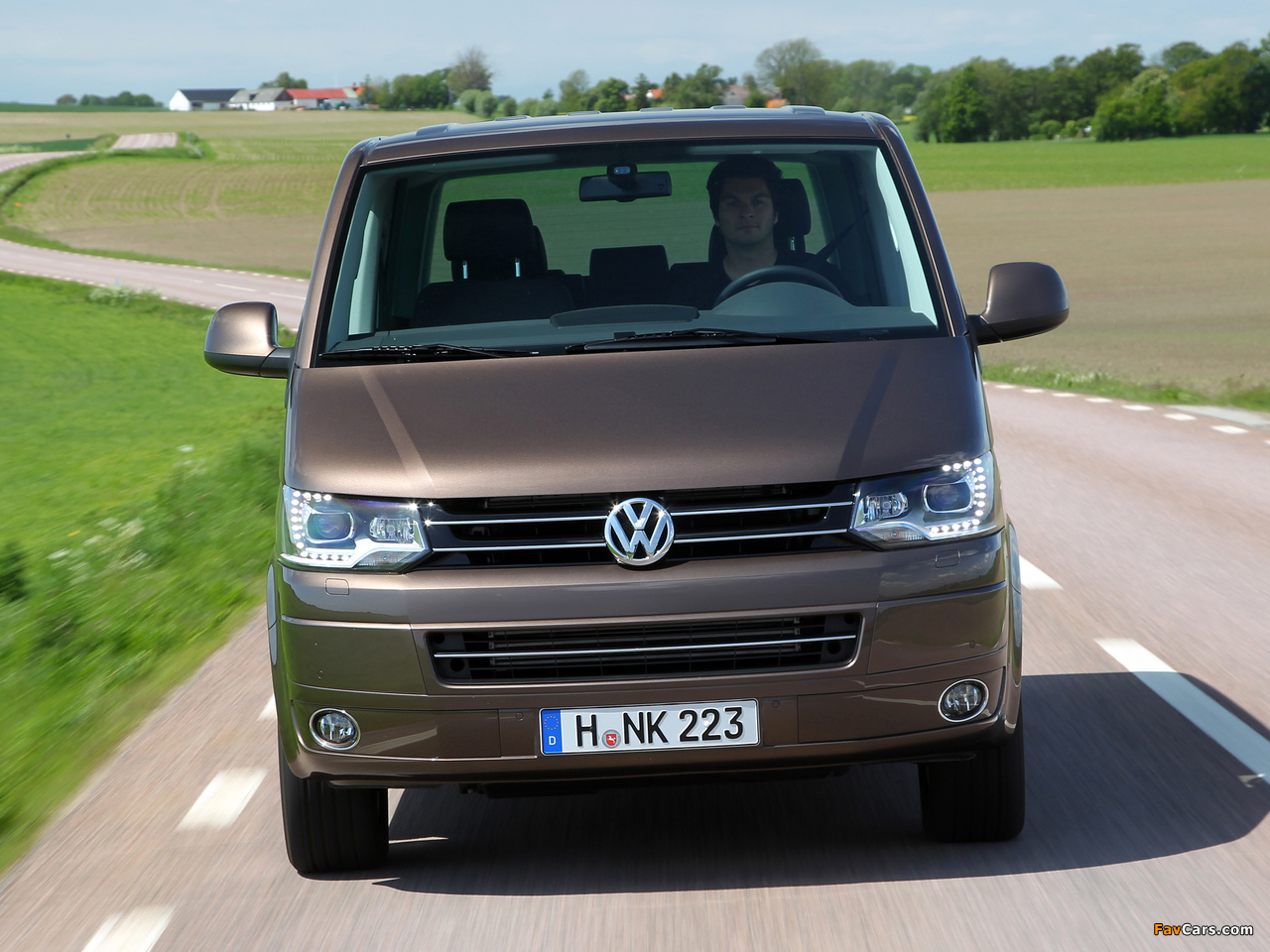 Volkswagen T5 Multivan Highline 2009 photos (1280 x 960)