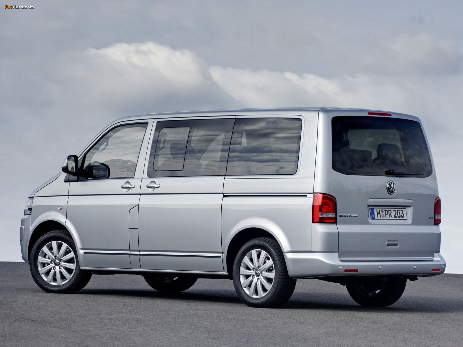 Volkswagen T5 Multivan Highline 2009 pictures (1600 x 1200)