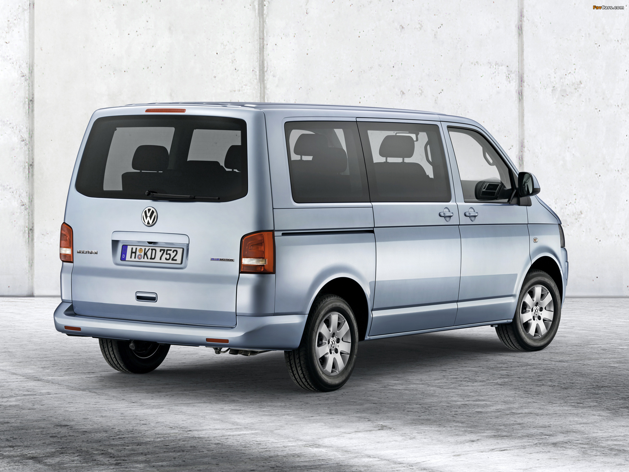 Volkswagen T5 Multivan BlueMotion 2011 images (2048 x 1536)