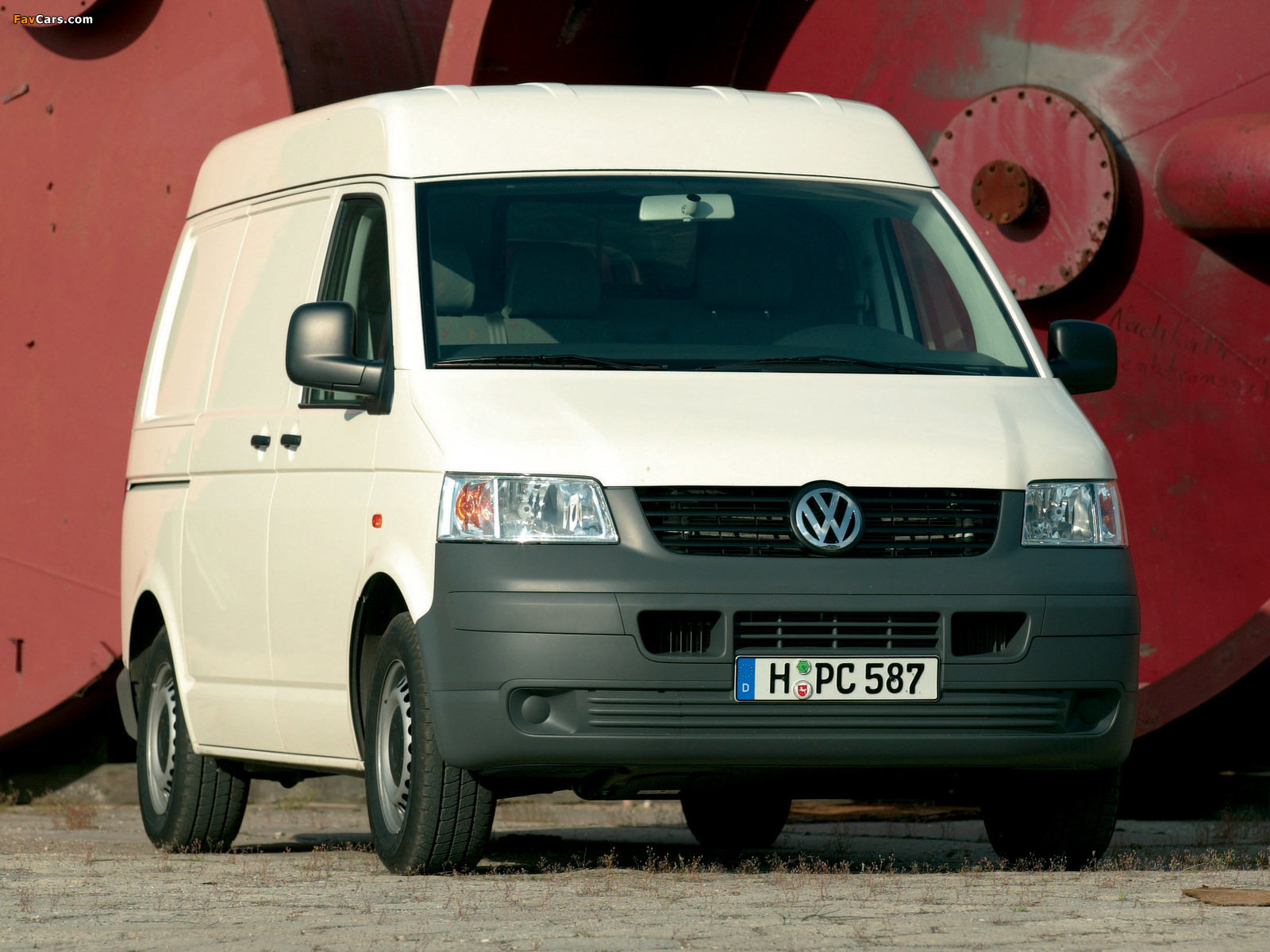 Volkswagen T5 Transporter Van Medium High Roof 2003–09 wallpapers (1600 x 1200)