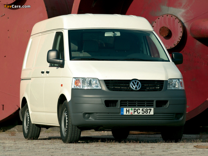 Volkswagen T5 Transporter Van Medium High Roof 2003–09 wallpapers (800 x 600)