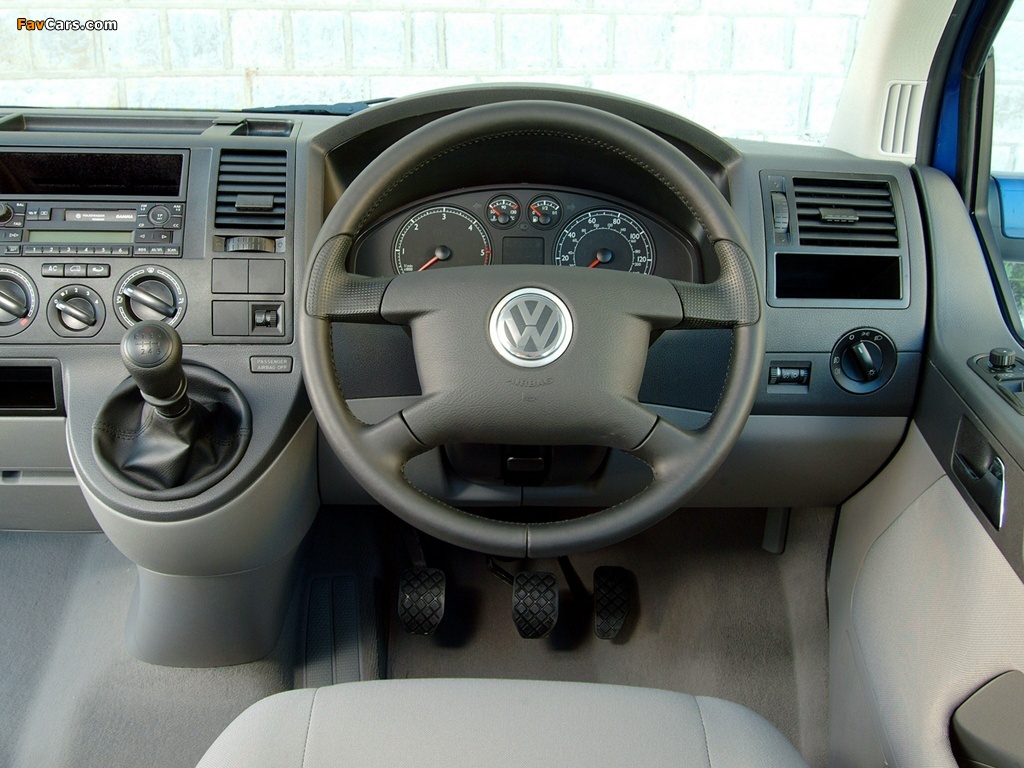 Volkswagen T5 Caravelle UK-spec 2003–09 wallpapers (1024 x 768)